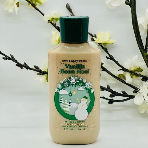 Bath and Body Works Vanilla Bean Noel 3-Piece Set - Picture 4 of 5